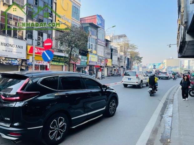 Mặt phố trung tâm quận Hai Bà Trưng DT 80m2x7T thang máy, vỉa hè rộng mặt tiền quyền lực