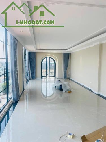 Mặt phố Vip cạnh TTTM Aeon Long Biên 90m,8 tầng,Kinh doanh,View triệu đô, 𝟐𝟖.x tỷ - 1