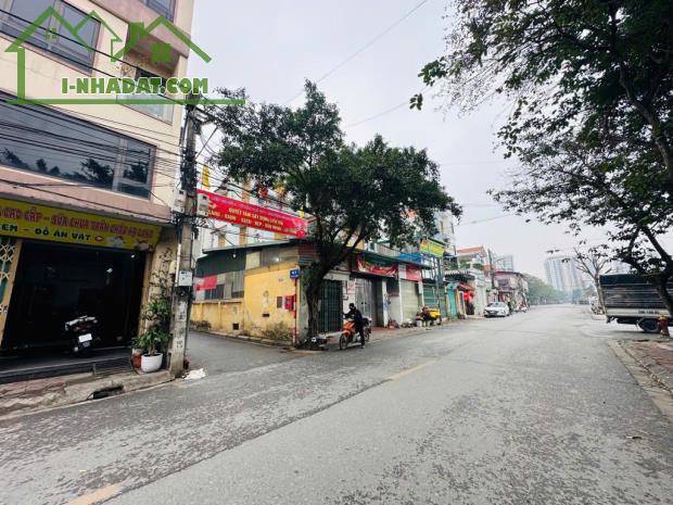 Bán đất Giang Biên quận Long Biên mặt ngõ oto tránh sát phố 69m, mặt tiền: 4.5m, 8 tỷ 9 - 3