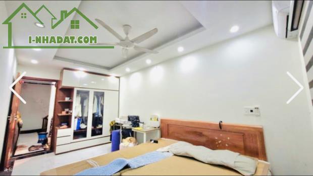 CỰC HIẾM! BÁN NHÀ P. PHÚ ĐÔ-34M-5T-NGÕ OTO CHẠY-TẶNG NỘI THẤT-NHỈNH 6 TỶ - 1