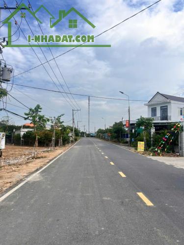 NHÀ PHỐ GIÁP KDL BỬU LONG CHỈ 700TR SỔ SẴN NHẬN NHÀ Ở NGAY