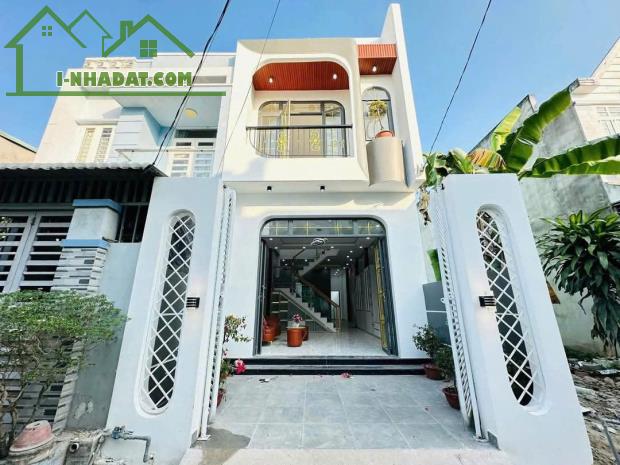 NHÀ PHỐ GIÁP KDL BỬU LONG CHỈ 700TR SỔ SẴN NHẬN NHÀ Ở NGAY - 1