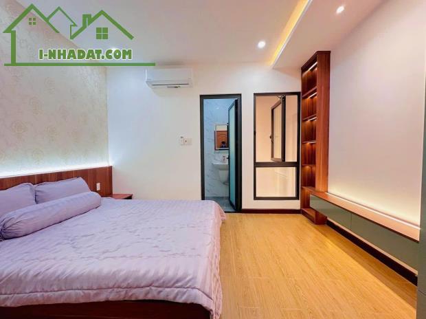 Cần bán gấp để định cư nước ngoài căn nhà Đường Trần Huy Liệu , Phường 15, Quận Phú Nhuận. - 2
