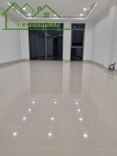 Bán Nhà Có Thang Máy – Gần đường Lương Định Của, Quận 2 – Giá Tốt 18,5 Tỷ - 1