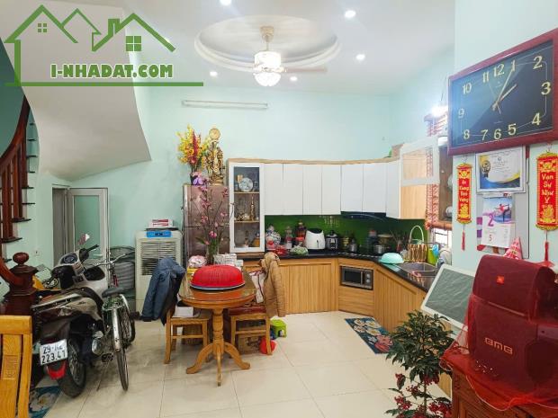 Bán nhà siêu đẹp Đa Sỹ, lô góc 3 thoáng ô tô đỗ cửa, 50X 4T, MT 5m, giá tốt 7 tỷ. - 1