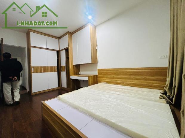 BÁN NHÀ PHỐ NGUYỄN NGỌC NẠI, THANH XUÂN. DT53M, 3T, MT3.4M. GIÁ 12.5 TỶ