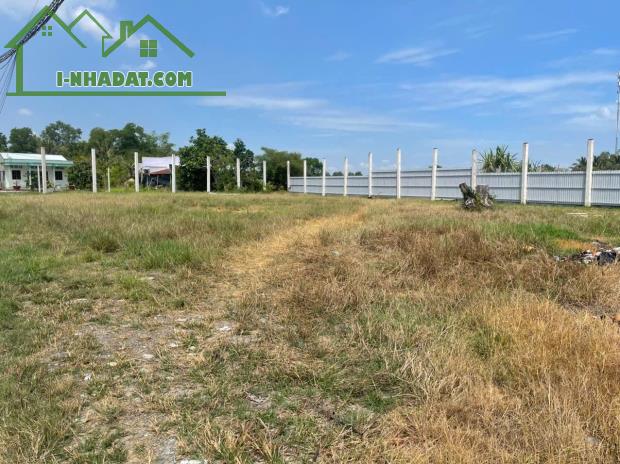 BÁN LÔ ĐẤT 1500M2- KẾ BÊN DỰ ÁN VINHOMES HẬU NGHĨA - GIÁ ĐẦU TƯ CHO ANH CHỊ - 1