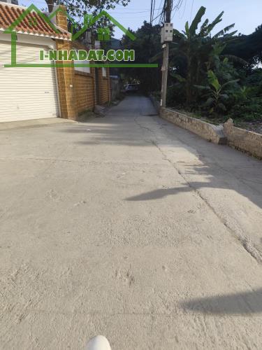 Bán gấp mảnh đất Phố Thạch Bàn Ô Tô vào đất 44m2 mt4m nhỉnh 6 tỷ