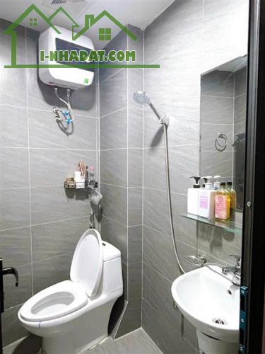 Nhỉnh 10 tỷ, 53m2, 6 tầng, dòng tiền 14 phòng = 65tr/tháng, NHANH GẤP, Trần Khát Chân, Hai - 2