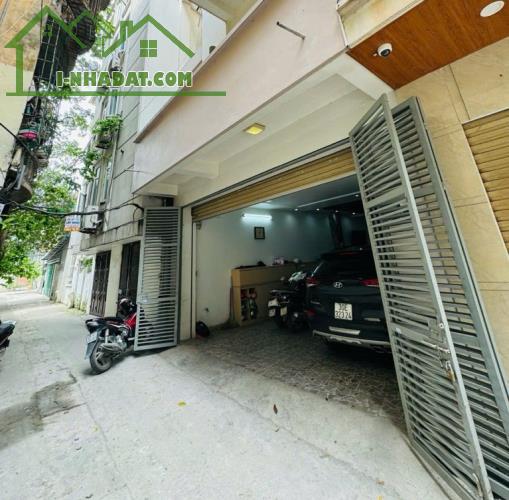 Phân Lô – Ô Tô Vào Nhà – Full Nội Thất Xịn – Hai Mặt Thoáng Trước Sau – Gần Hồ Đền Lừ