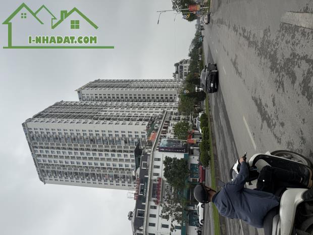Bán đất Hồng Tiến, Ô Tô tránh, vài bước ra mặt phố, 140m2, mặt tiền 7m, giá hơn 24 tỷ. - 3