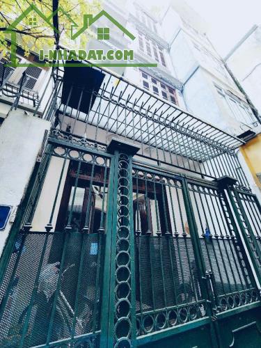 Bán nhà phố Phan Đình Phùng-Ba Đình-2 Mặt thoáng trước sau-57M2 - 5 Tầng -Sát Ôtô - 18.5Tỷ