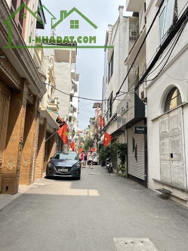 Bán mảnh đất còn sót lại phố Tôn Đức Thắng 90m2 x MT 6.8m phân lô 5p di chuyển ra Lăng Bác - 1