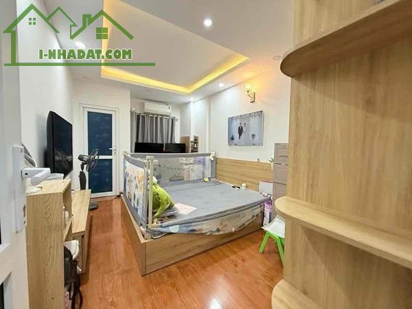 HỒ TÙNG MẬU BẮC TỪ LIÊM NHÀ ĐẸP NGÕ TO GẦN TRƯỜNG ĐẠI HỌC CƠ QUAN VĂN PHÒNG  VÀ TTTM CẦN B