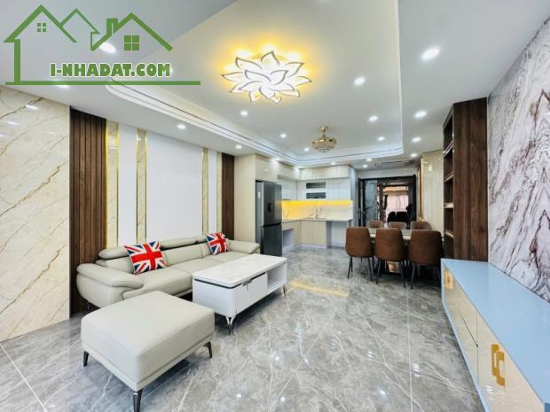 Bán nhà Nguyễn Văn Cừ,Long Biên 7 tầng,55m,mt4.4m oto tránh nhỉnh 20 tỷ - 3