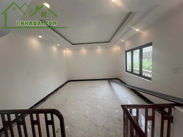 BÁN NHÀ. PHÚC LỢI LONG BIÊN.  DT 56M2 THIẾT KẾ 5T  MT 7.2M   GIÁ CHỈ 7.5 TỶ - 4