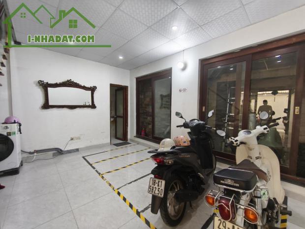 Bán nhà Nhật Chiêu thông Lạc Long Quân 75m2x6 tầngxMT 6m gần Hồ Tây-Sẵn dòng tiền 9,x tỷ