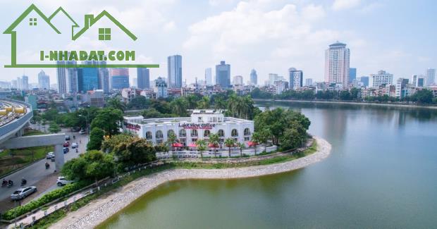 Bán nhà phố Hoàng Cầu, Đống Đa 60m, ô tô đỗ cửa, kinh doanh bất chấp 26 tỷ