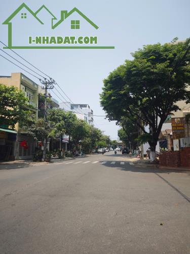 Lô Góc Dòng Tiền Nguyễn Thế Lộc Quận Sơn Trà Cạnh Sông Hàn-Đường 10m5- 339m2-Ngang 24m - 5