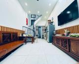 Bán Nhà Cát Linh giáp với giảng võ ba đình.Nhà đẹp ở ngay, full nội thất,thoáng trước sau