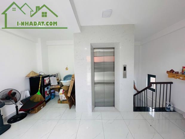 bán nhà phố Trương Định, Hai Bà Trưng 34m, 5 tầng. Giá: 8 tỷ. LH: 0937158386 - 4