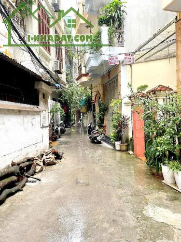 Bán nhà phố Lò Đúc, 29/31m2 - Mặt tiền 4,3m, 3 tầng, ngõ thông, 50m ra mặt phố - 5,75 Tỷ - 1