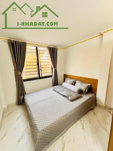 Bán nhà phố Trương Định, Hai Bà Trưng 35m, 4 tầng. Giá: 8.6 tỷ. LH: 0937158386 - 2