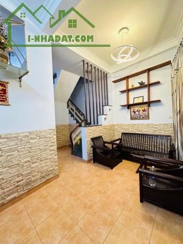 🏡 Nhà 4 tầng, nở hậu, hẻm yên tĩnh Phùng Văn Cung – Giá nhỉnh 6 tỷ! - 1