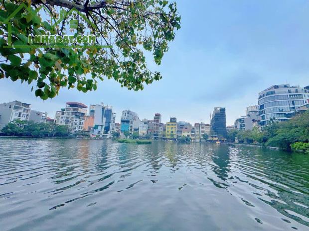 Bán Nhà Phố Đội Cấn 50m² – View Hồ Đầm Tròn – Kinh Doanh Cực Đỉnh – Giá 18.2 Tỷ - 1