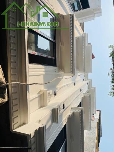 BÁN NHÀ 5 TẦNG  Đông Ngạc 30.7M,  mặt tiền 3.2m,  5.65 tỷ  Bắc Từ Liêm - 3