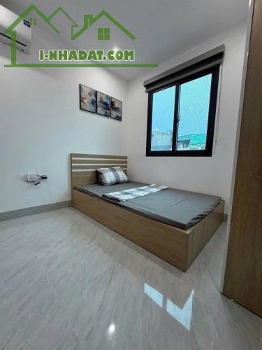 SIÊU PHẨM DÒNG TIỀN - 6 TẦNG- THANG MÁY- LÔ GÓC- TT CẦU GIẤY DOANH THU 100TR/TH - 4
