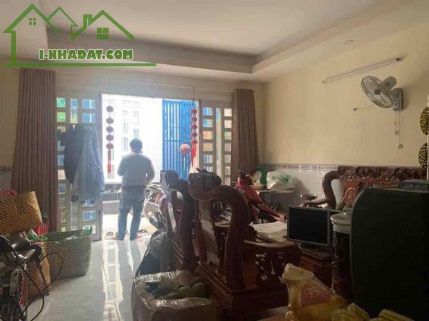 Bán nhanh nhà đẹp trung tâm q7, 4 tầng btct, 64m2, giá chỉ 6ty - 3
