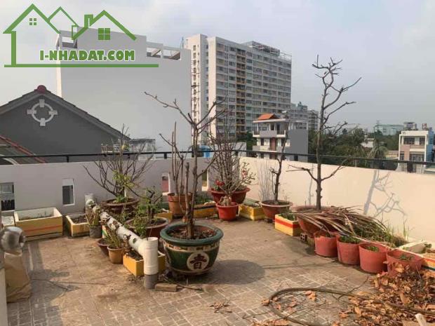 Bán nhanh nhà đẹp trung tâm q7, 4 tầng btct, 64m2, giá chỉ 6ty - 4