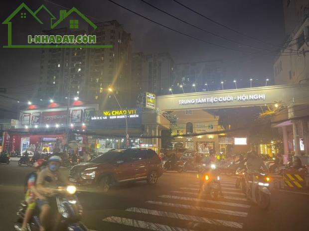 C109 🌟 BÁN NHÀ 3 TẦNG VỊ TRÍ VIP NGUYỄN THỊ THẬP QUẬN 7 - HƠN 7 TỶ - 4