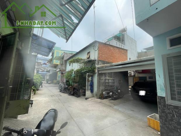 Bán nhà 58m2, Hẻm xe hơi Đường Cách Mạng, Quận Tân Phú
