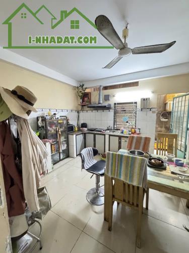BÁN NHÀ CẤP 4 – UNG VĂN KHIÊM, P.25 BÌNH THẠNH – 75M² – GIÁ 8 TỶ    •   Diện tích: 11x7m –