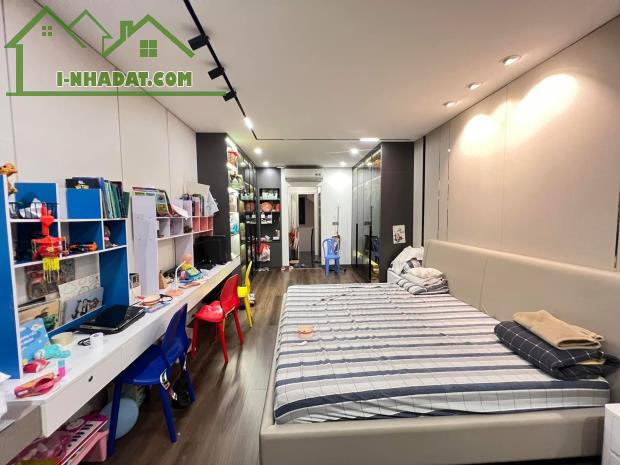 [ĐẸP HIẾM-ÔTÔ ĐỖ CÁCH NHÀ 5M] Siêu phẩm Phố Tây Sơn 48/52m x 6T Thang máy 15.9 Tỷ - 3