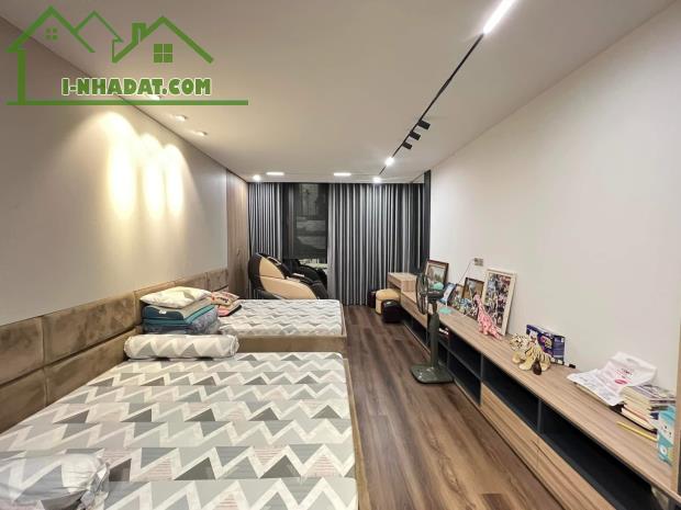[ĐẸP HIẾM-ÔTÔ ĐỖ CÁCH NHÀ 5M] Siêu phẩm Phố Tây Sơn 48/52m x 6T Thang máy 15.9 Tỷ - 4