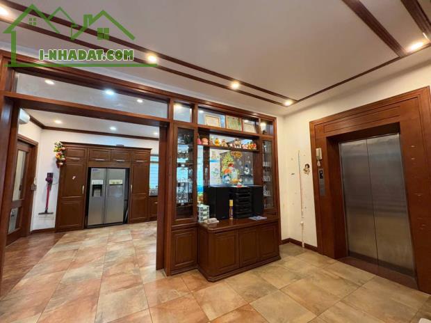 Bán biệt thự Vườn Đào, Tây Hồ 236m mặt tiền 15m, view vườn hoa 129 tỷ - 2