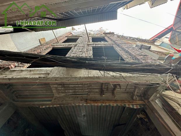 (Tin thật 100%) Bán CCMN 82m2 x 19CH tại Hồ Ba Mẫu - Nhà gần phố và ô tô đỗ - Dòng tiền - 4