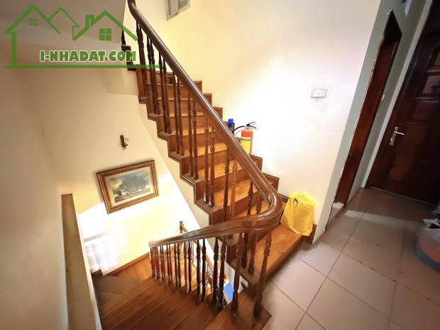 BÁN NHÀ NGÕ 381 NGUYỄN KHANG 52M*4T CHỈ 9.4 TỶ, 50M RA Ô TÔ, 2 THOÁNG TRƯỚC SAU VĨNH VIỄN. - 3