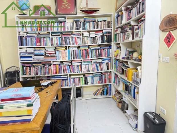 [ BÁN GẤP] Bán nhà Văn Hội dân xây chắc chắn 50m2, hai thoáng, kinh doanh, giá chỉ 8.6 tỷ - 4