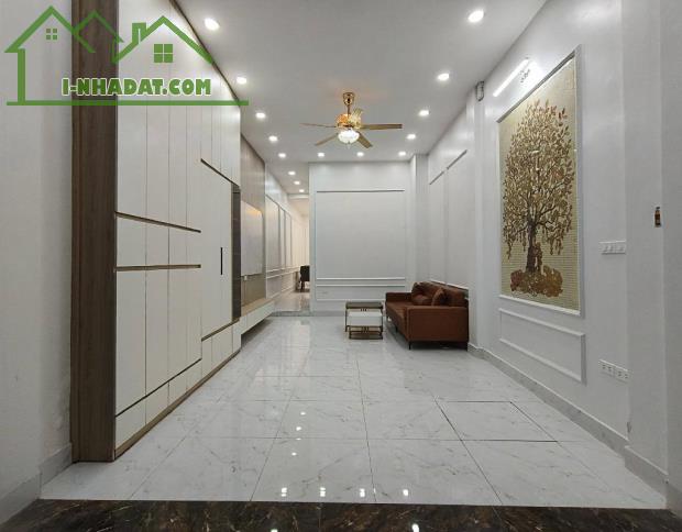 📣 Bán nhà Ngọc Thụy, Thang máy, 44m2 x 5 tầng, Dân xây, Gần chợ, Mipec, 8 tỷ 7 - 5