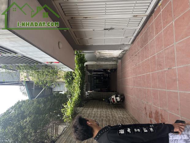 CỰC VIP NHÀ THẠCH BÀN TÀI CHÍNH HƠN 8tỷ- 56m2- MT 4,5m2- 5m Ô TÔ- GẦN TRƯỜNG CẤP 2 THẠCH B - 3