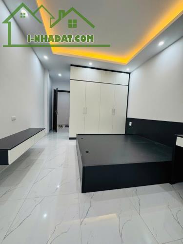 Nhà 6 tầng mới đẹp trung tâm Mỹ Đình gần ô tô gần phố tiện ích ngập quanh nhà. 6.68 tỷ - 3