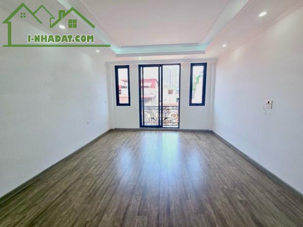 NHÀ BÁN AN DƯƠNG VƯƠNG 41M2X6T, THANG MÁY, Ở NGAY, MT MƠ ƯỚC 9,6M GIÁ CHỈ 8,5 TỶ CTL