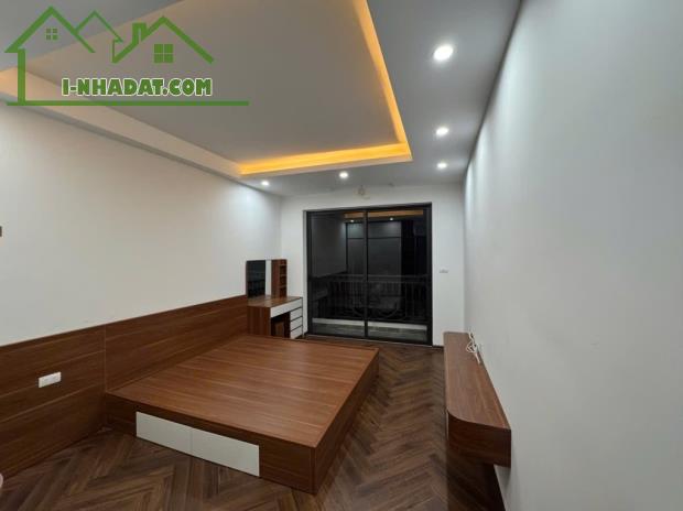Nhà Trần Khát Chân 30m 4 tầng MT4m -FULL NỘI THẤT -Ở LUÔN  - GẦN Ô TÔ QUA - 2