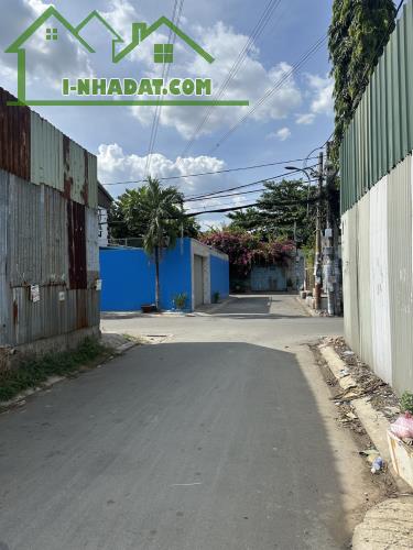 HXH TỚI ĐẤT --KHU DÂN CƯ NAM Long Bình TÂN --75M2 ĐẤT GIÁ CHỈ :3 TỶ (TL)