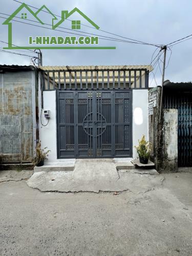 NHÀ CẤP 4 GÁC – 52M2, HẺM XE HƠI – QUẬN 12 SỔ RIÊNG CHUẨN CHỈ HƠN 2 TỶ