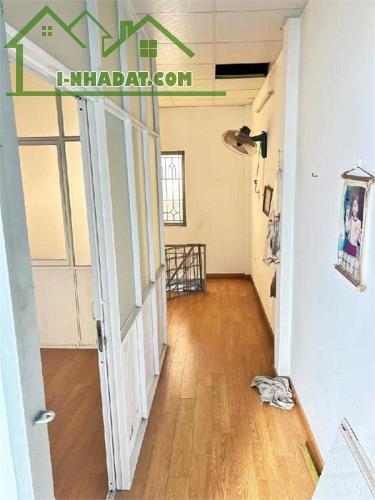 NHÀ LÊ VĂN LƯƠNG Q7 DT38m2 ĐANG CHO THUÊ 5.5